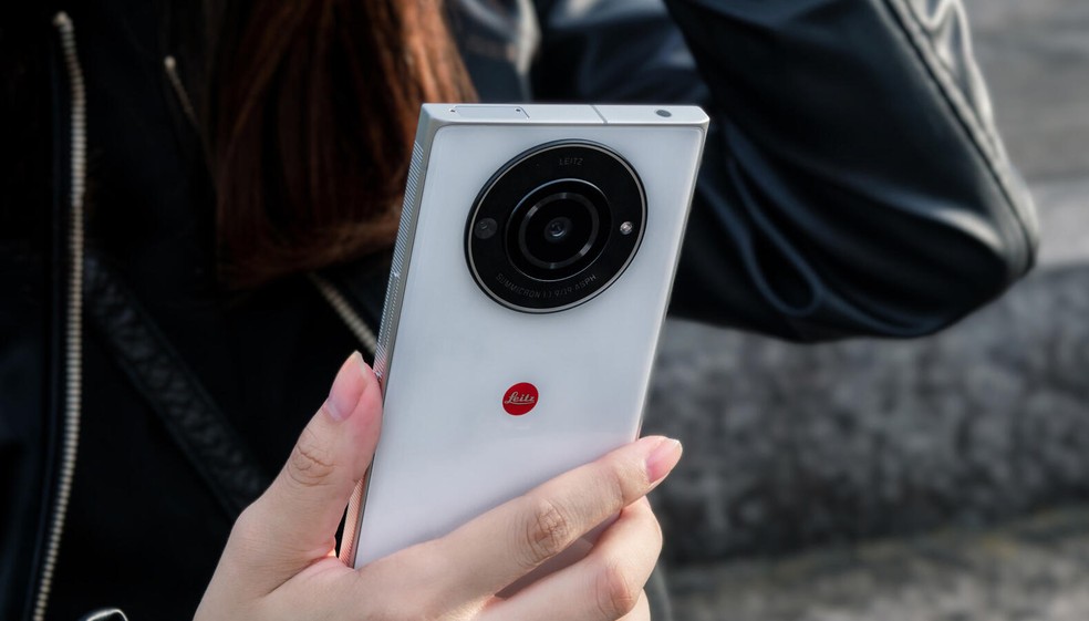 Leica Leitz Phone 2 foca no tamanho do sensor para garantir maior absorção de luz e melhor qualidade nas fotografias — Foto: Divulgação/Leica