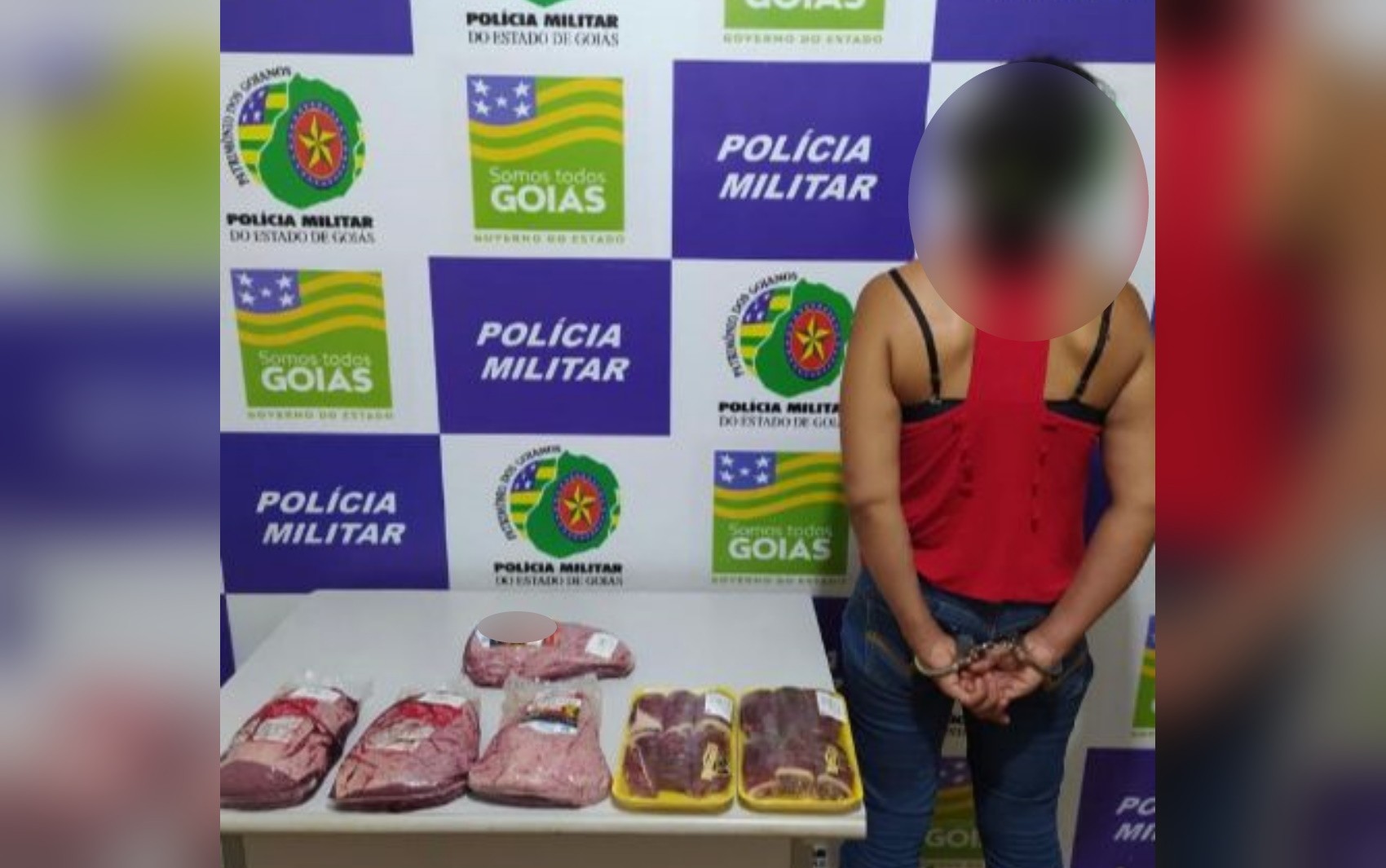 Mulher é presa por suspeita de furtar picanha em mercado de Rio Verde