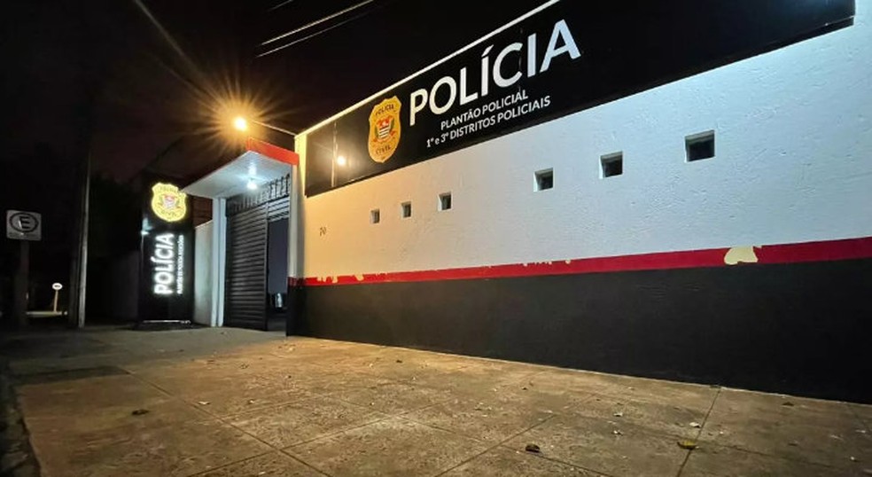 Caso foi registrado no Plantão Policial de Araraquara — Foto: Milton Filho/acidade on