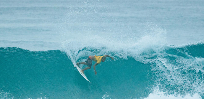 Jadson André em Sunset Beach (Foto: Ed Sloane/WSL)