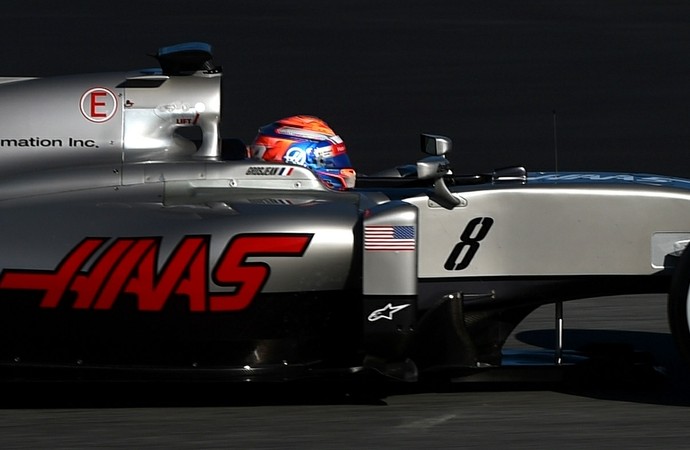 Romain Grosjean nos testes de pré-temporada da F1 (Foto: Getty Images)