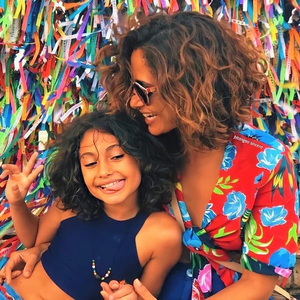 Camila Pitanga Revela Que Ela E A Filha Foram Diagnosticadas Com Malaria Dias De Muito Sufoco Pop Arte G1 In films, she is known for her roles in quilombo, caramuru: camila pitanga revela que ela e a filha