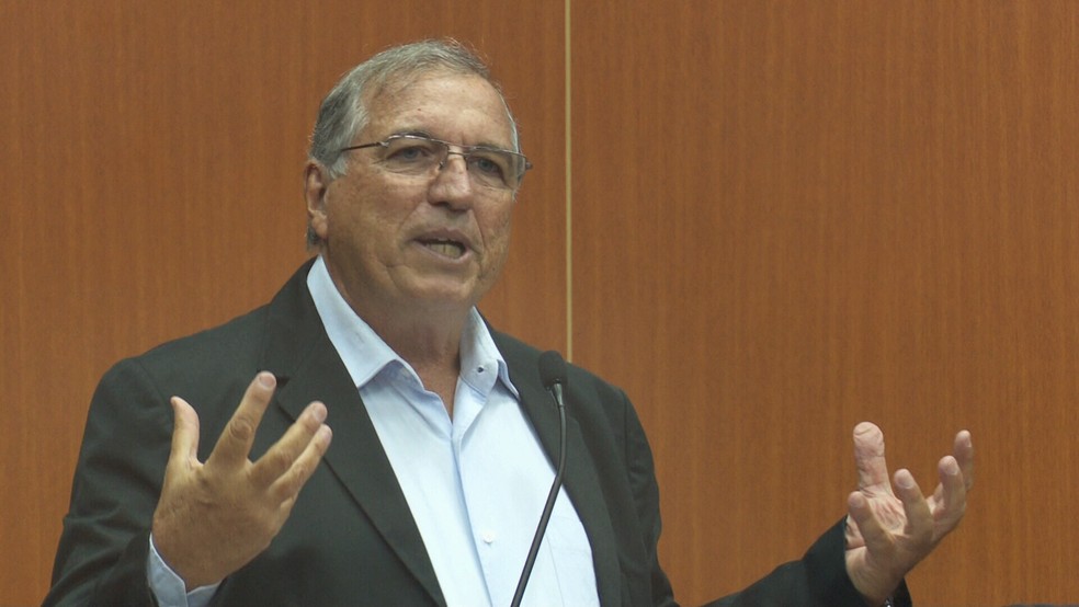 Paulo César Quartiero discursou na tribuna da Assembleia Legislativa de Roraima nesta sexta  (Foto: Reprodução/Rede Amazônica Roraima)