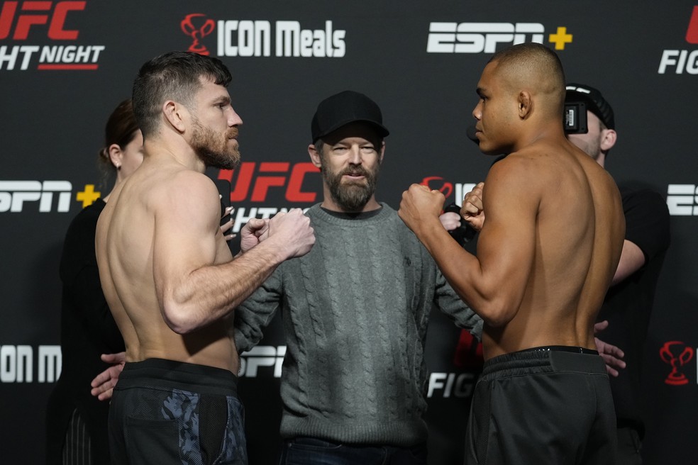 Nikolas Motta Jim Miller pesagem UFC — Foto: Getty Images