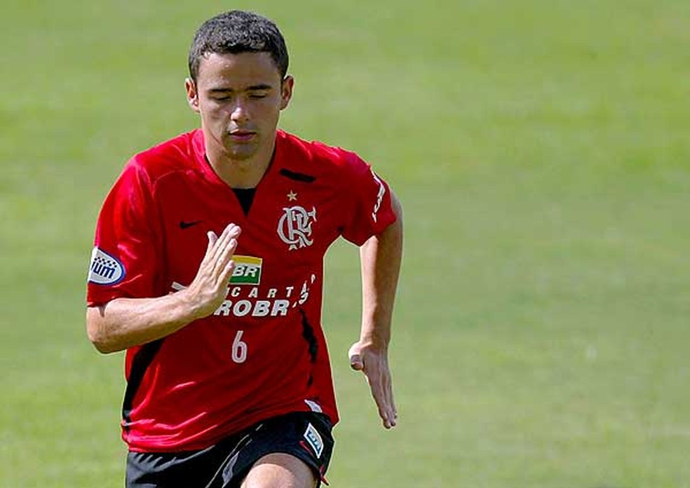 Juan defendeu o Flamengo entre 2006 e 2010 — Foto: Agência O Globo