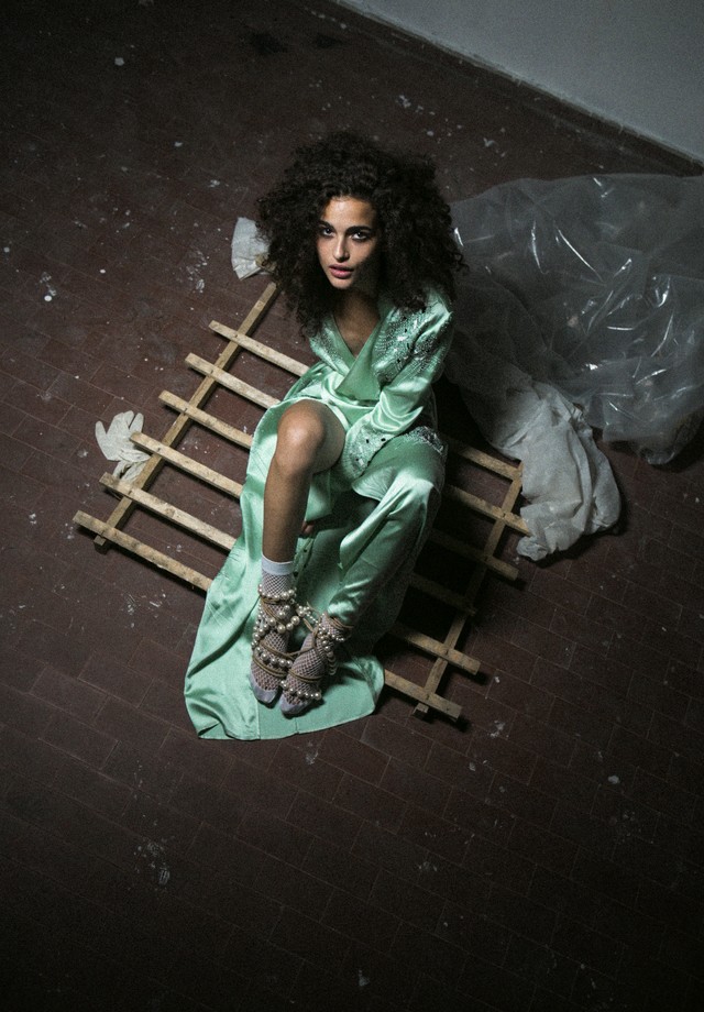 Chiara Scelsi sexy em novo editorial (Foto: Adriano Cisani/whatAstreet)