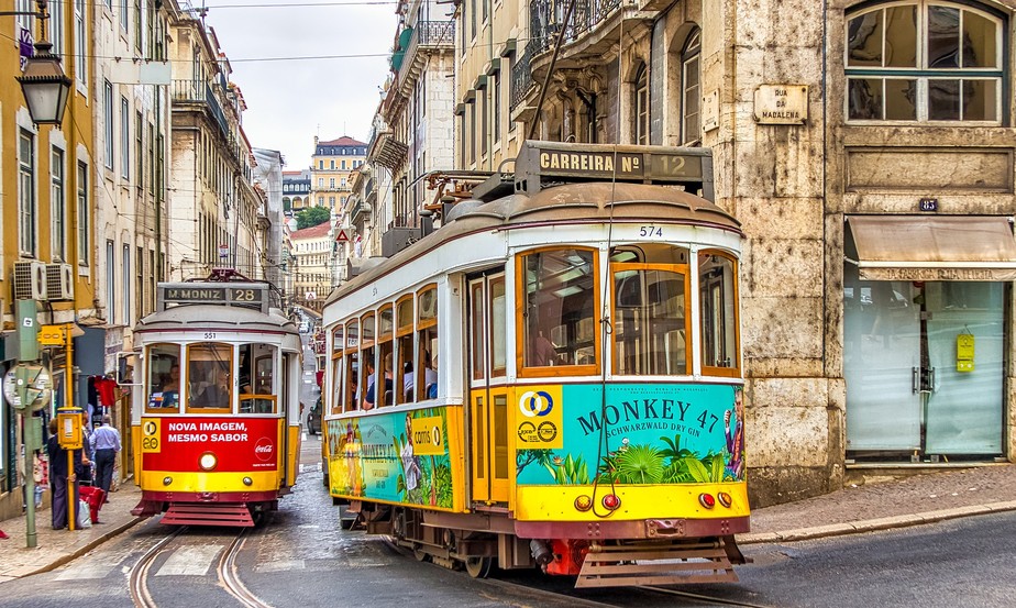 Bondinhos circulam no centro de Lisboa