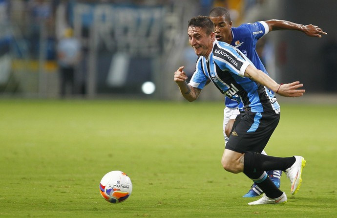 Grêmio aciona até Felipão e libera Cebolla para jogo antes de seleção