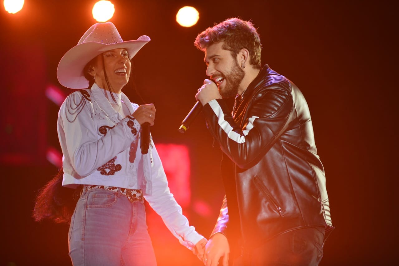 Ana Castela e Gustavo Mioto anunciam fim de namoro