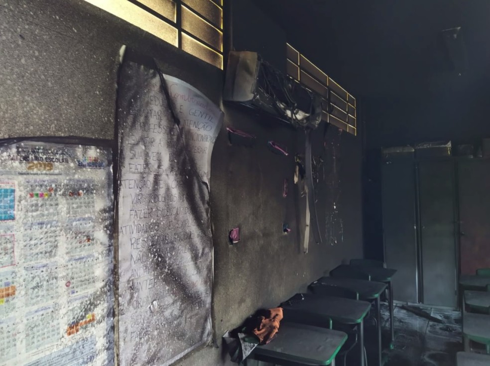 Aulas foram suspensas para que uma perícia seja feita no local — Foto: Reprodução/RPC