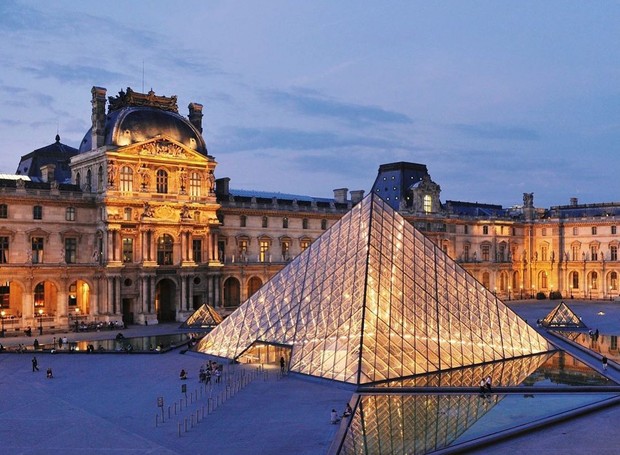 Foto oficial compartilhada pelo Musée du Louvre (Foto: Reprodução / Instagram)