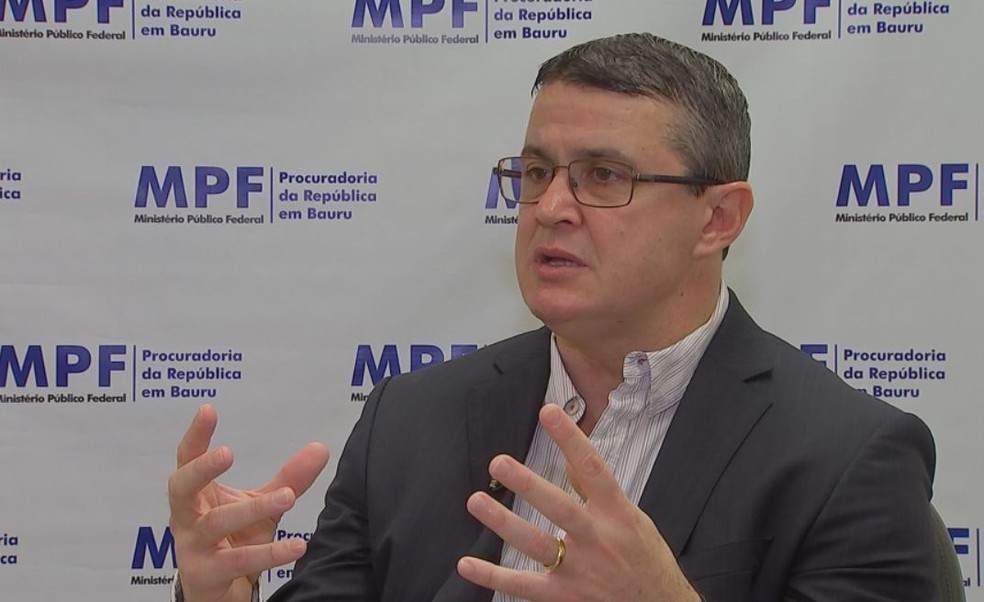 Promotor explica que a escolta de presos é atribuição da SAP e da SSP (Foto: TV TEM / Reprodução )