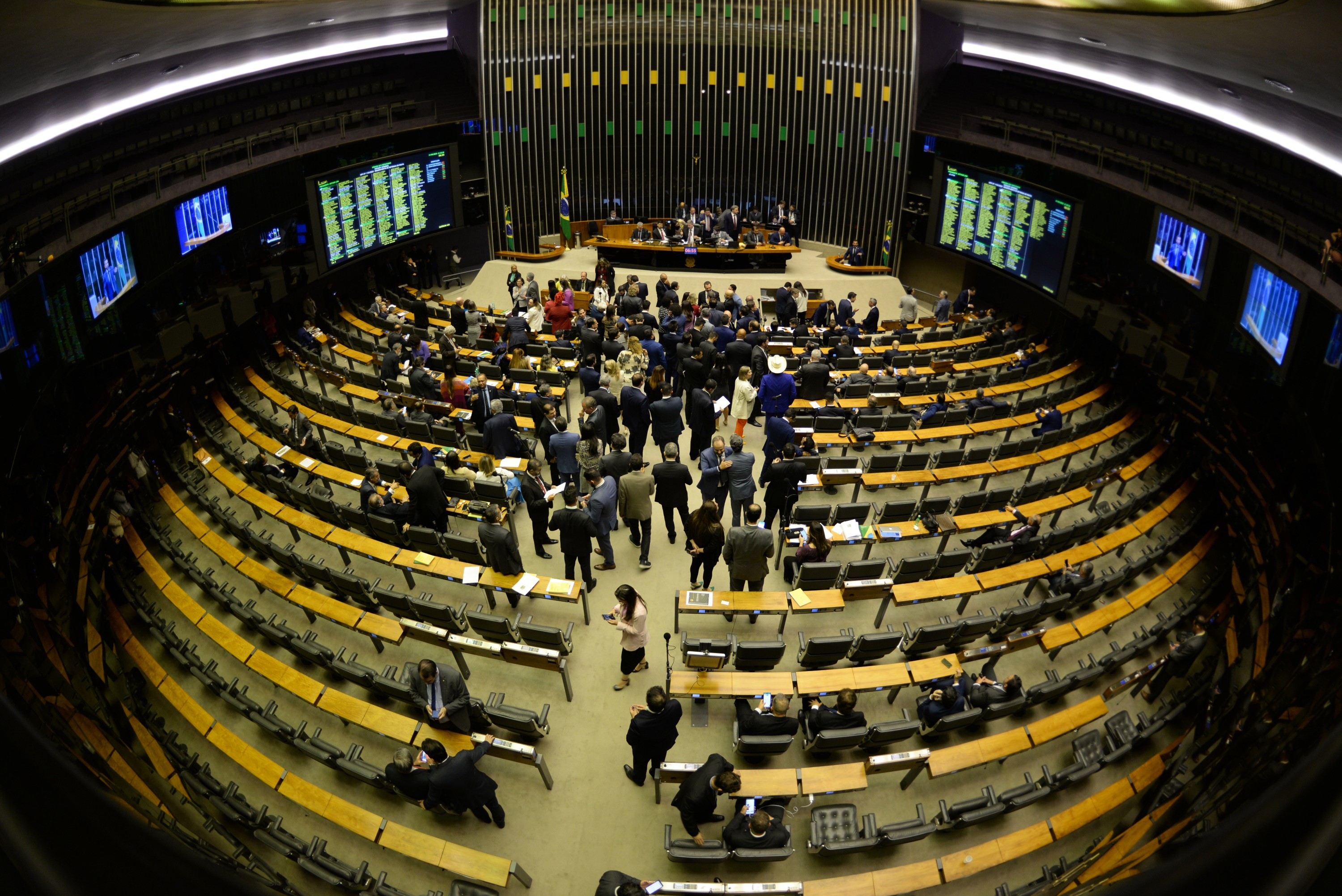 MP dos Ministérios: Câmara aprova sugestão do PL para recriar a Funasa, reduto de políticos