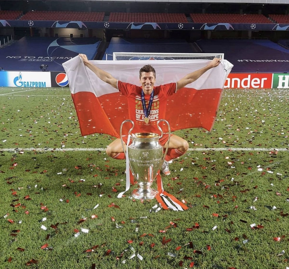 Robert Lewandowski evita falar sobre o