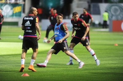 Jonas e Jorge não enfrentam o São Paulo, no próximo domingo, no Rio