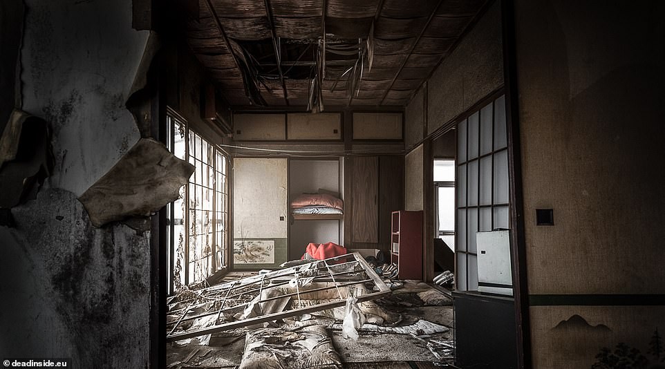 Fotos mostram devastação e prédios abandonados em Fukushima 8 anos após acidente nuclear (Foto: Dead Inside/Reprodução)