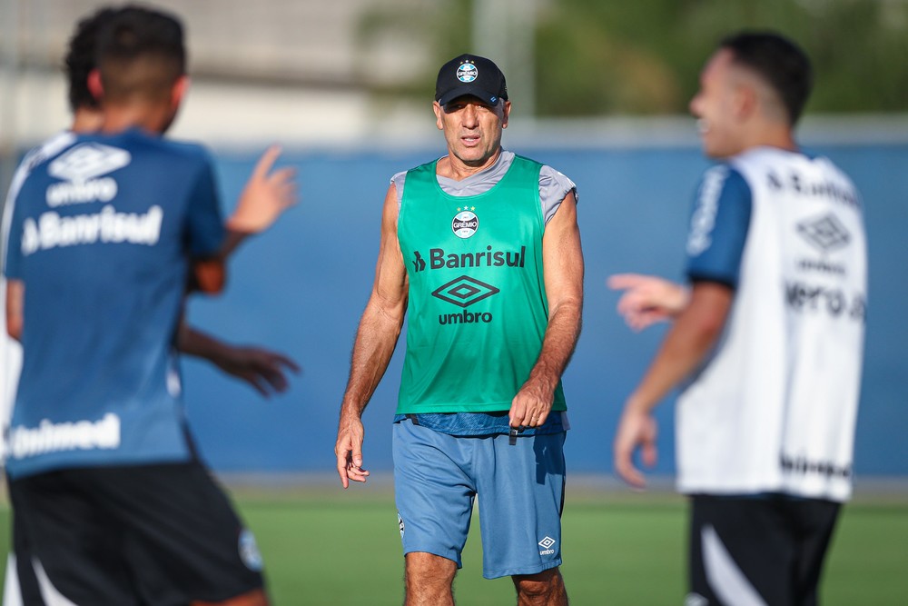 Grêmio minimiza arrancada ruim no Gauchão e vê time ainda em construção para 2020