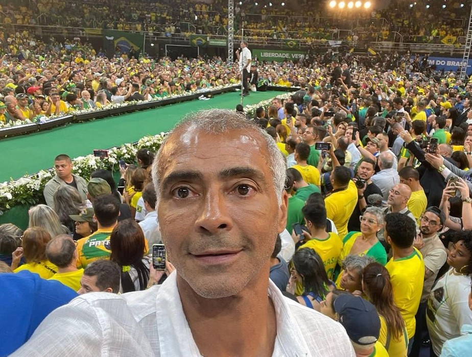 Romário na convenção de Bolsonaro