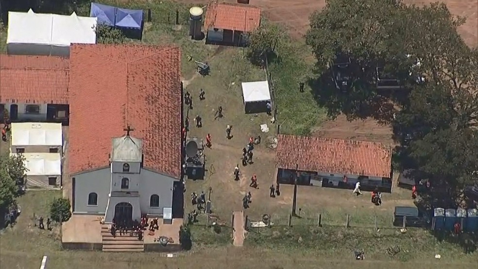Igreja Córrego do Feijão serviu de base para buscas por desaparecidos após rompimento de barragem da Vale.  — Foto: Reprodução/TV Globo