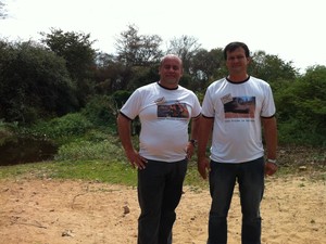 G1 - Moradores de Pai Pedro, Minas Gerais, pedem por água doce