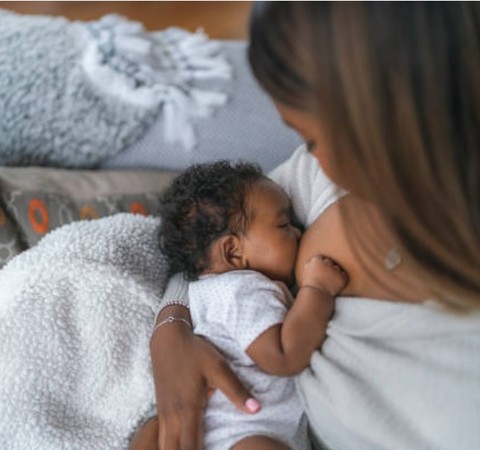 Por que amamentar seu bebê é um ato sustentável