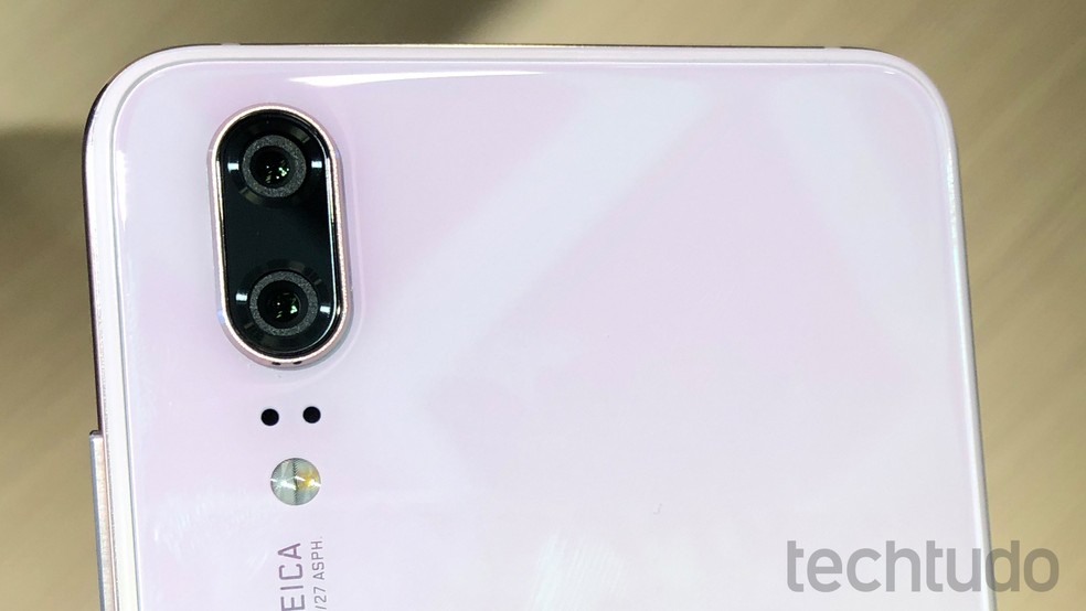 Sucessor do Huawei P20 deve aprimorar conjunto de câmeras — Foto: Anna Kellen Bull/TechTudo