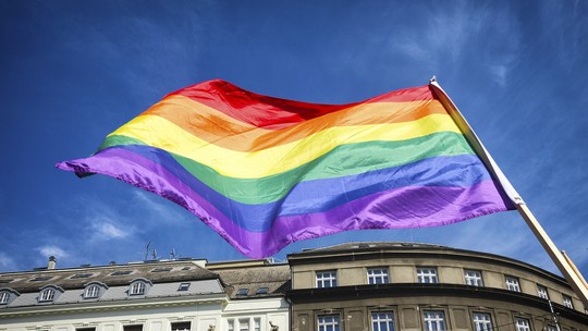 Suécia suspende tratamento para menores de idade trans