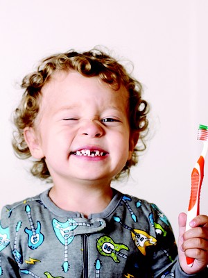 dente; criança; banguela (Foto: Casenbina / Getty Images)