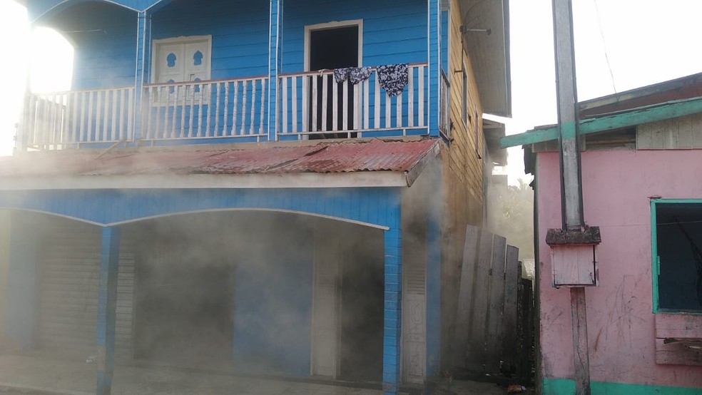 O incêndio foi causado por vazamento de gás, segundo informou a Defesa Civil. — Foto: Divulgação. 