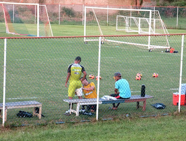 Alisson treino Vasco bahia  (Foto: Raphael Zarko)