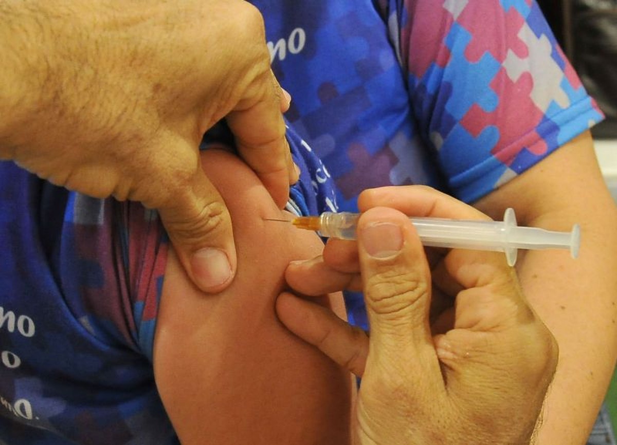 Dois casos de sarampo são registrados em pacientes vacinadas no Recife: 'são fenômenos raros', diz secretário - G1