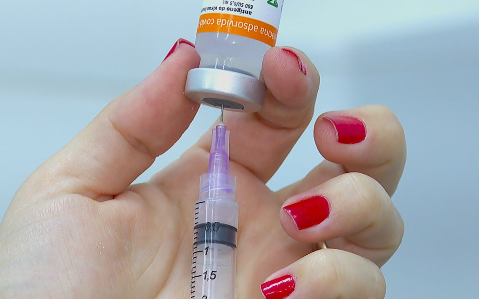 Coronavac é uma das vacinas utilizadas no Plano Nacional de Imunização — Foto: Reprodução/EPTV