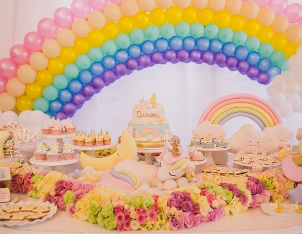 A mesa do bolo: um cenário de sonho (Foto: Vivian Gradela )