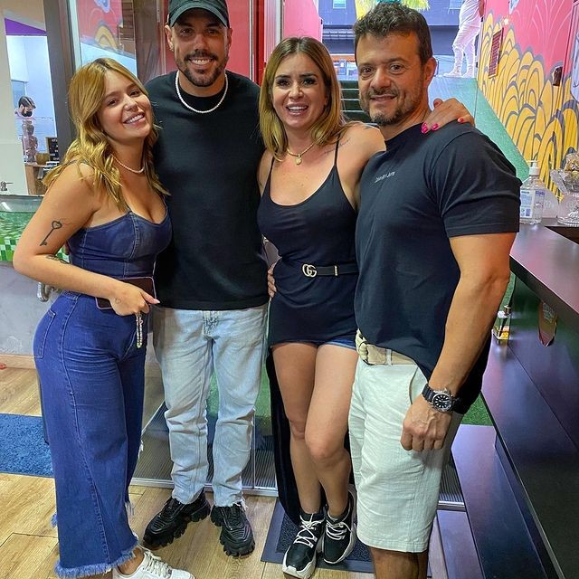 Viih Tube, Lipe Ribeiro, Viviane Felicio e Enrico Degan (Foto: Reprodução/Instagram)