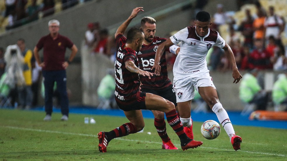 Marcos Paulo em Fluminense x Flamengo — Foto: Lucas Merçon