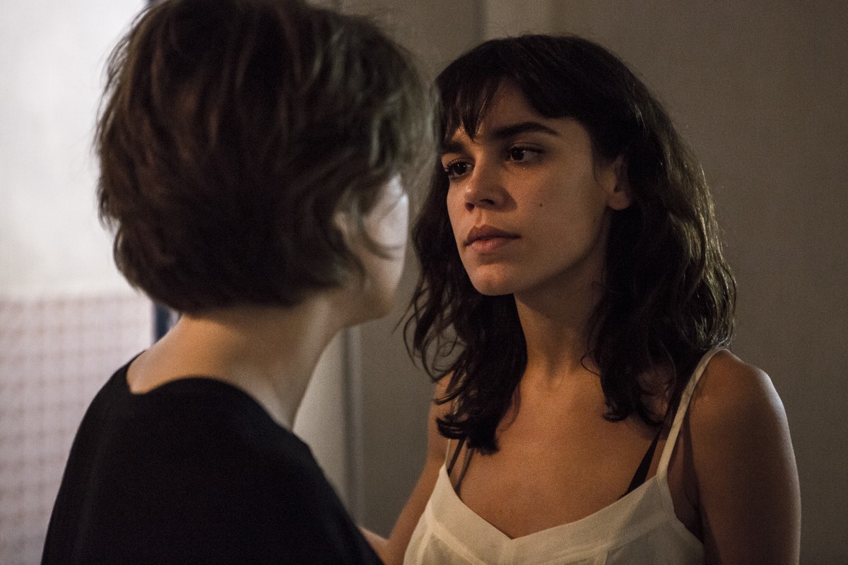 Maria E Valquiria Brigam Por Hermano Confira Fotos Ineditas Dos Bastidores De Onde Nascem Os Fortes Onde Nascem Os Fortes Gshow