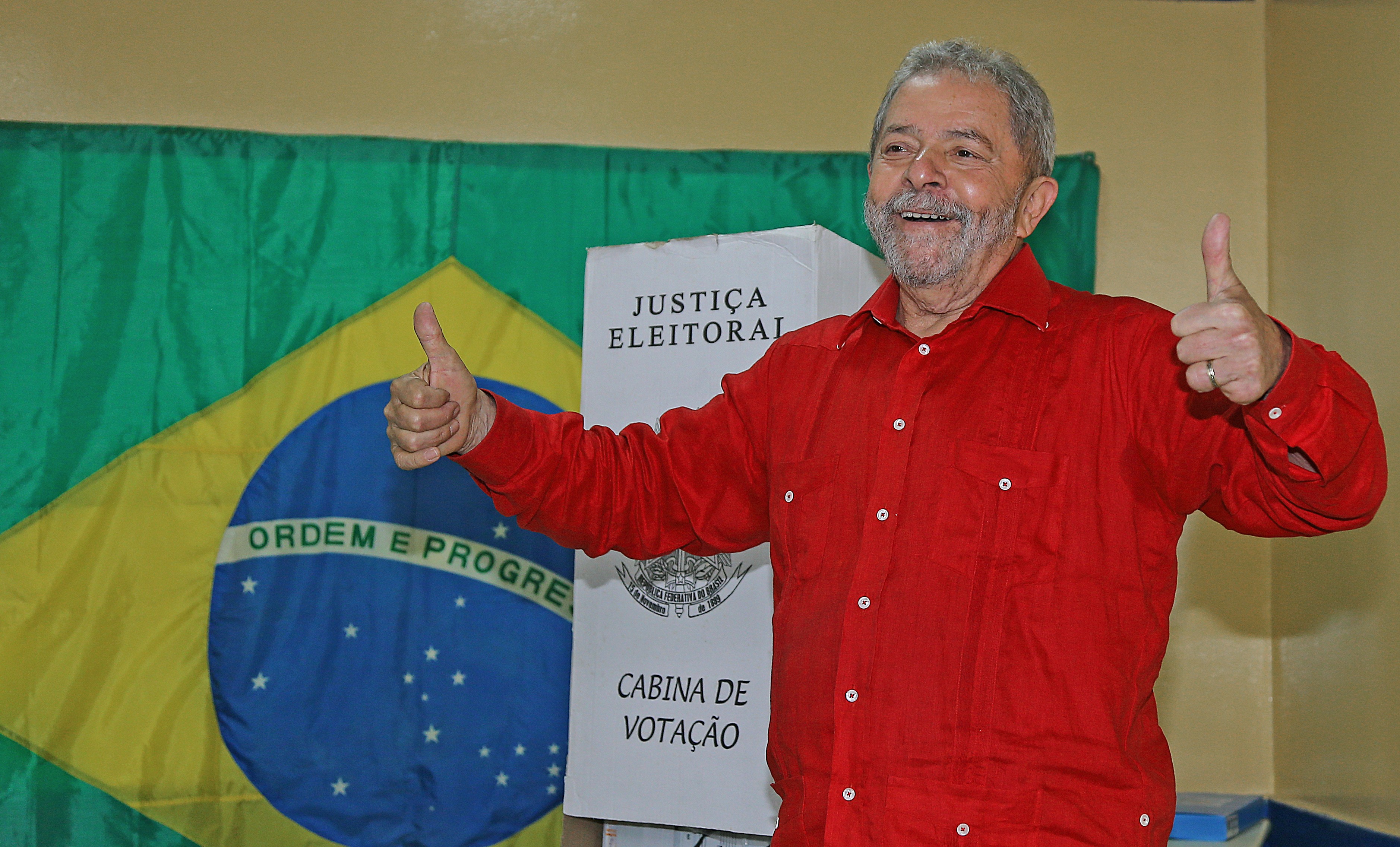Ex-presidente Lula vota na Escola Estadual José Firmino Correia de Araújo, em São Bernardo do Campo (Foto: Ricardo Stuckert/ Instituto Lula)