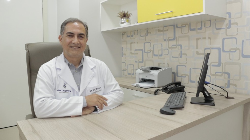 Dr. Erik de Freitas Bustamante (CRM: 4555 / RQE: 10183), do Centro de Oncologia Oncocenter, explica que os tumores de cabeça e pescoço. — Foto: Reprodução