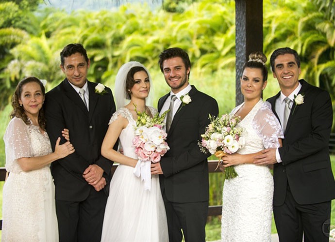 Temporada de 2013 de Malhação teve casamento triplo (Foto: Gshow/TV Globo)