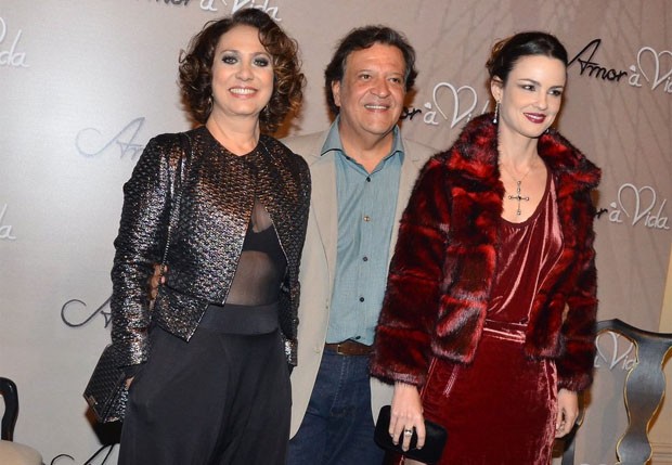 Eliane Giardini, Luiz Melo e Carolina Kasting (Foto: Caio Duran e Léo Franco / AGNews)