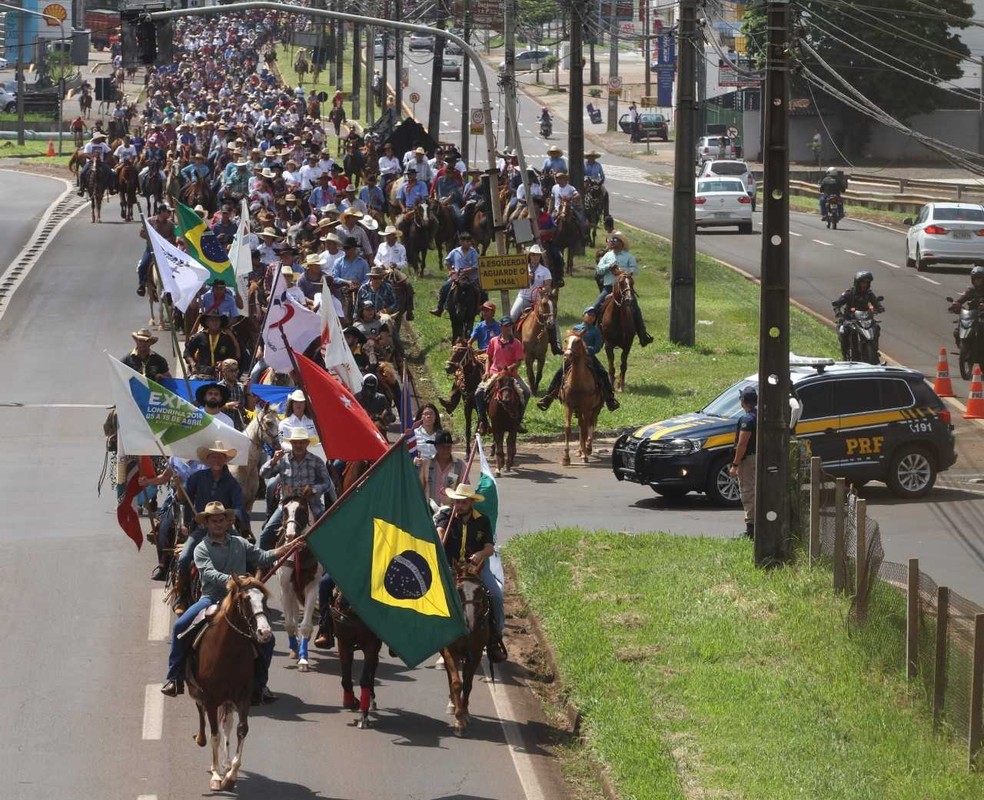 Cavalgada reuniu milhares de participantes neste domingo (11) em Londrina (Foto: ExpoLondrina/DivulgaÃ§Ã£o)