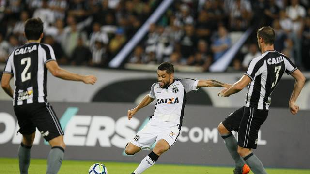 Tanto CearÃ¡ quanto Botafogo ficaram devendo