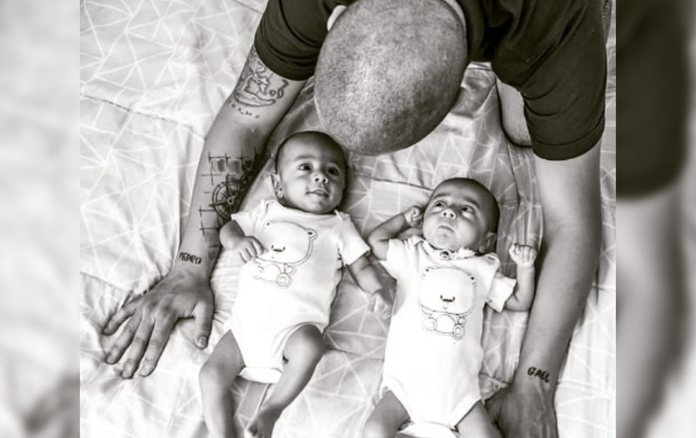 Gael e Pedro nasceram prematuros em Bauru (SP) — Foto: Rodrigo Machado /Arquivo pessoal