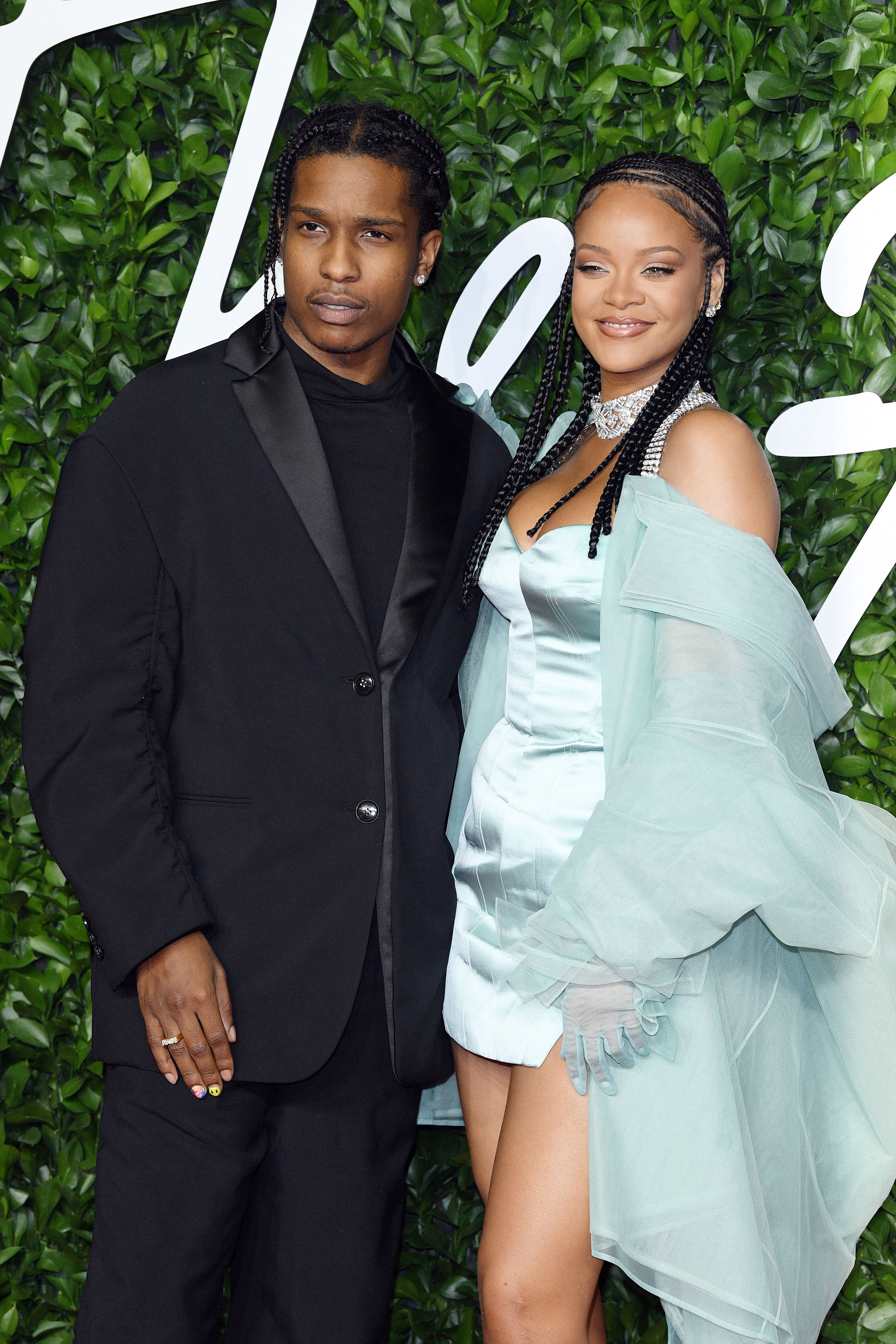 A cantora  Rihanna e o rapper A$AP Rocky no The Fashion Awards 2019 em Londres (Foto: Getty Images)