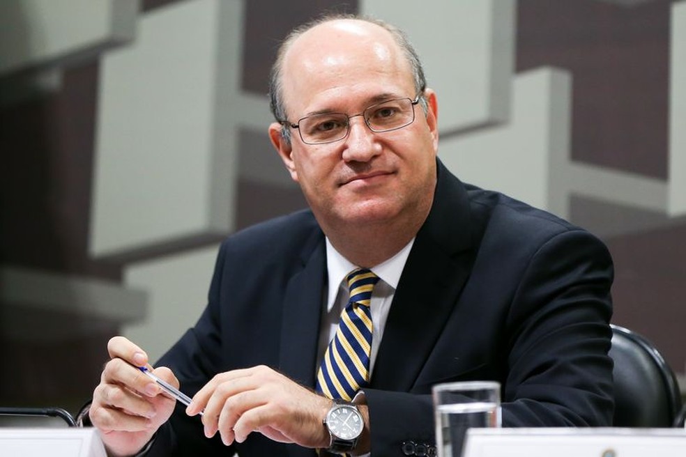 Ilan Goldfajn disse que melhora das contas públicas e implementação de reformas podem ajudar na queda de juros (Foto: Marcelo Camargo/Agência Brasil)