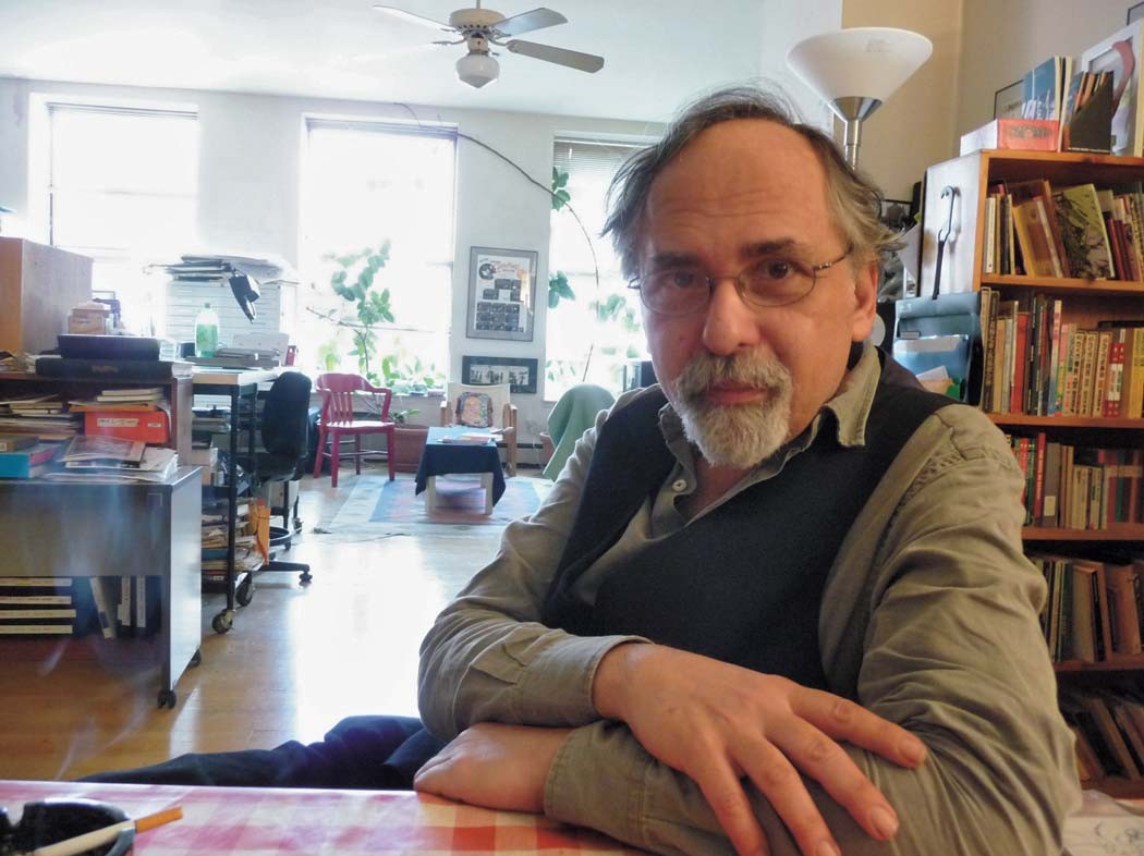 Art Spiegelman é autor do quadrinho Maus: a História de um Sobrevivente (Foto: Nadja Spiegelman/https://www.britannica.com/)