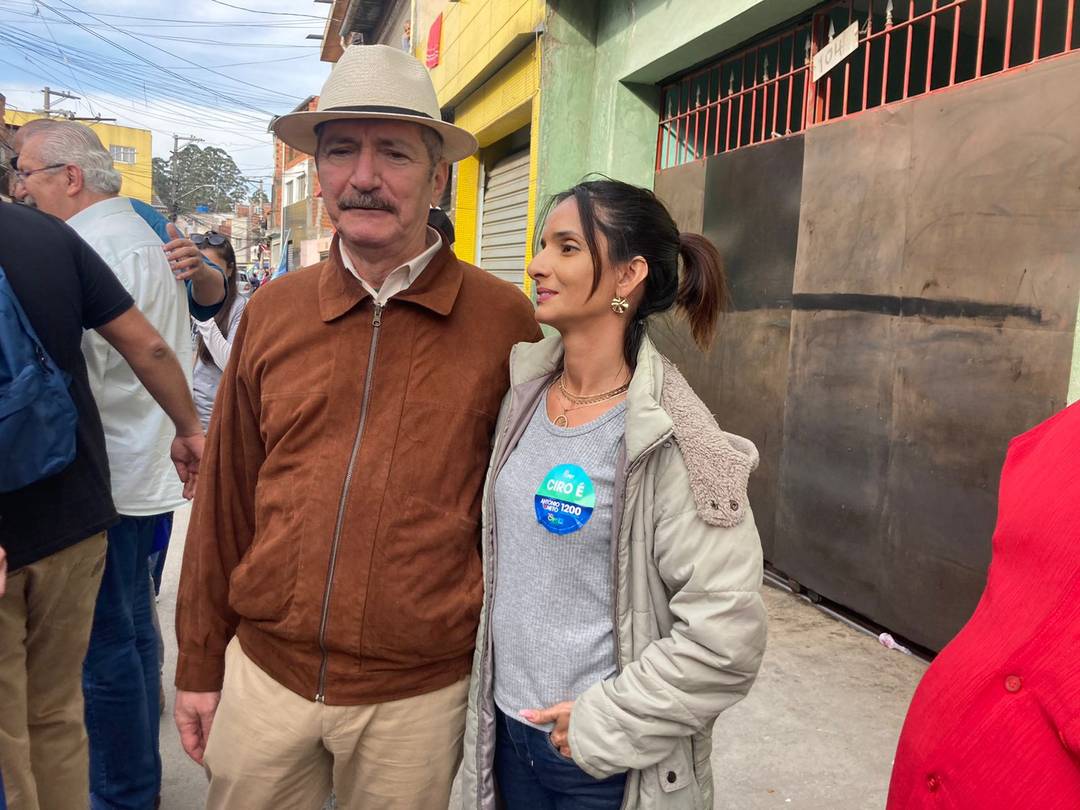 Aldo Rebelo acompanha Ciro Gomes na primeira agenda de campanha do candidato à Presidência, na Zona Leste de São Paulo