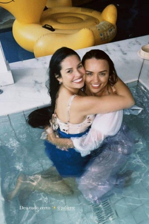 Rafa Kalimann e Juliette juntas em piscina (Foto: Instagram/Reprodução)