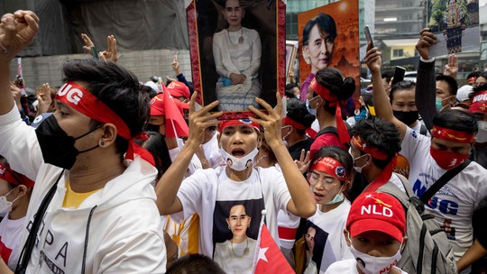 Junta militar de Mianmar prolonga estado de emergência e adia eleições