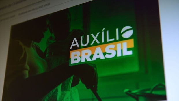 Tela de cadastro do site do programa social Auxílio Brasil (Foto: Marcello Casal Jr/Agência Brasil)